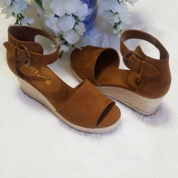 Unisa Shoes - UNISA Wedge Sandals Color Tan Size 8M